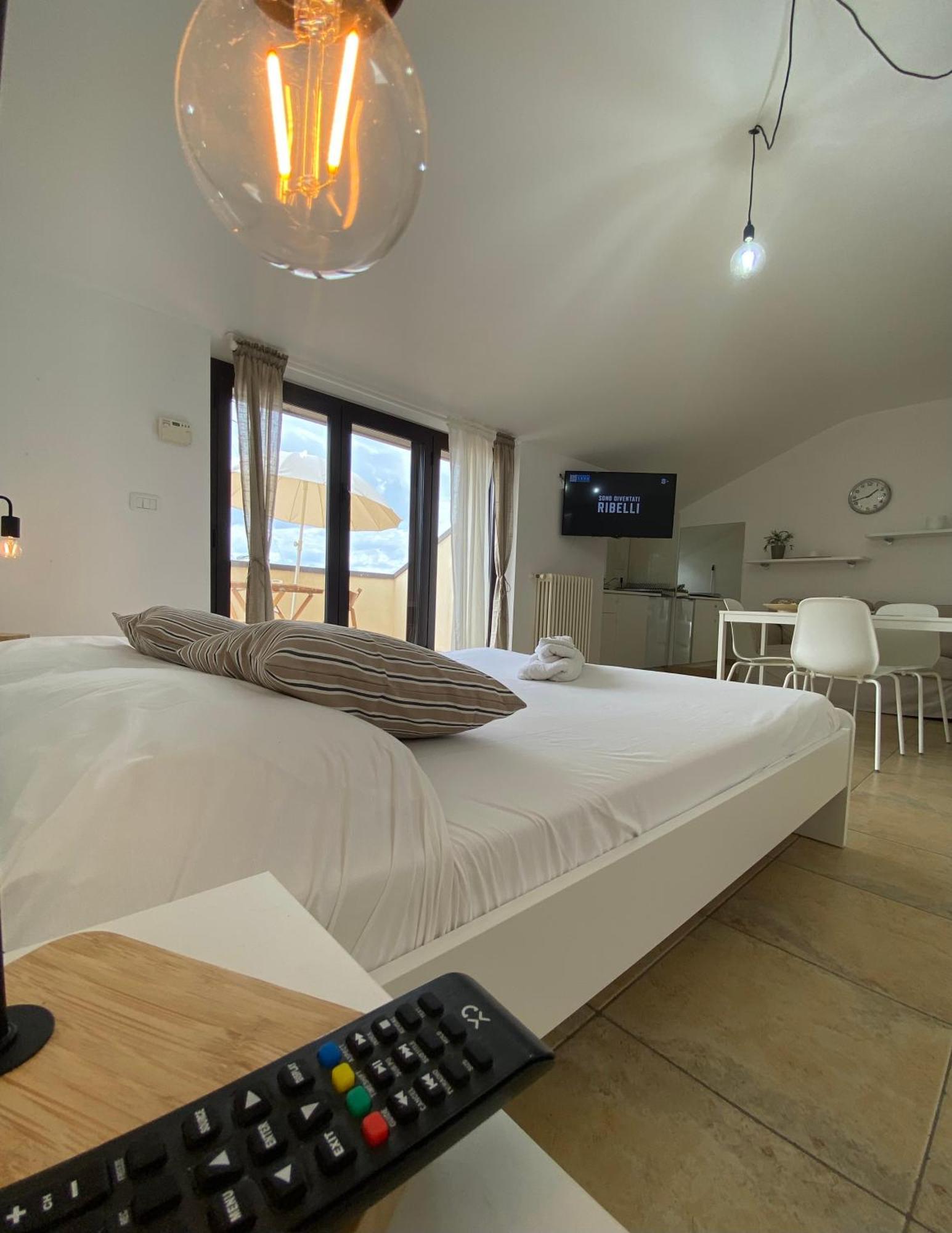 Апартаменти Attico Con Terrazzo Panoramico Maiella - 1Piano - Васто Екстер'єр фото